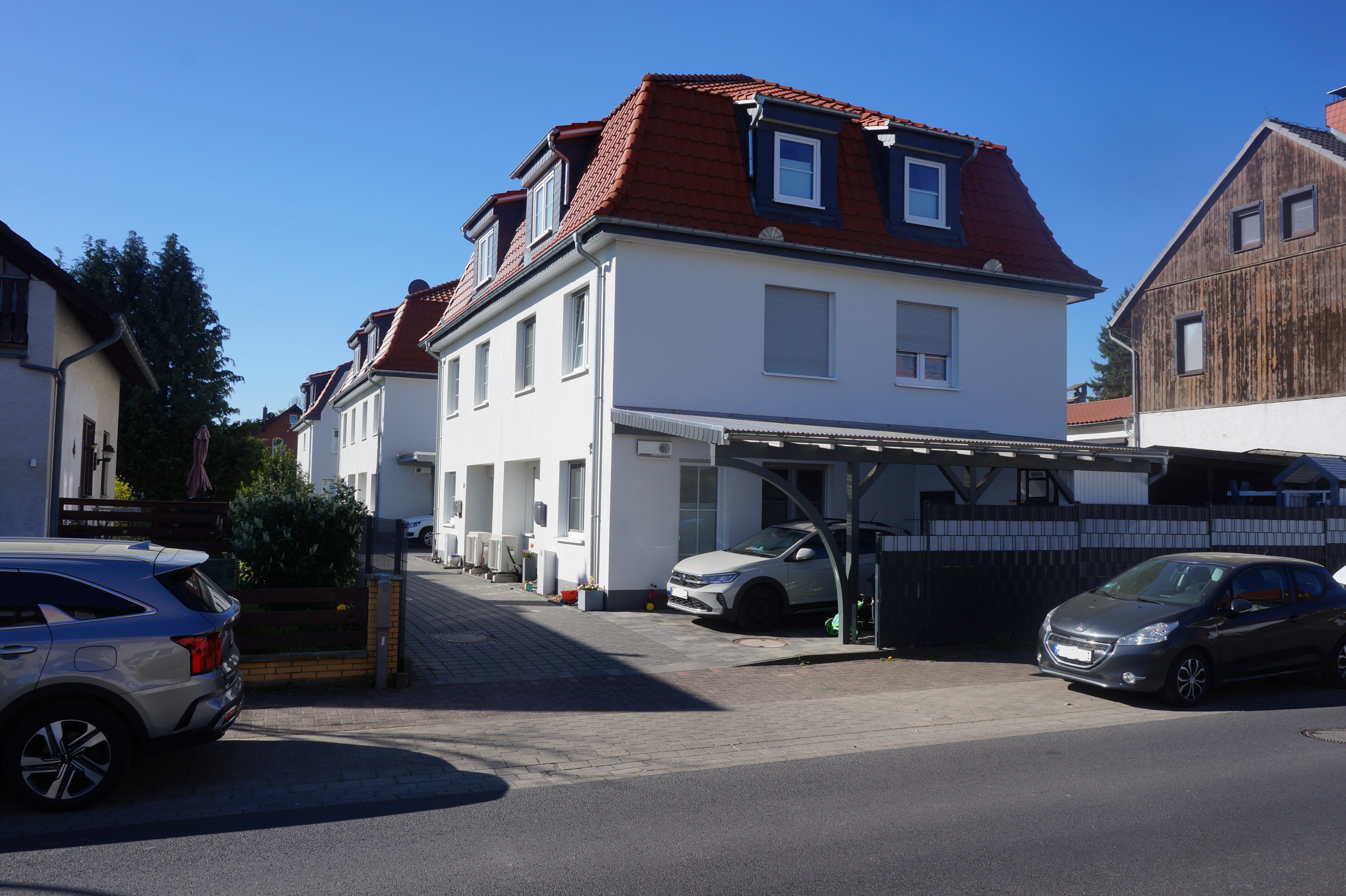 Drei Mehrfamilienhäuser in Rosdorf